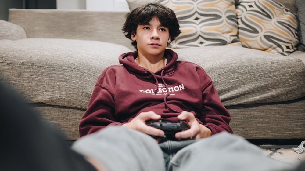 Adolescentes: señales de alerta y cómo acompañarles